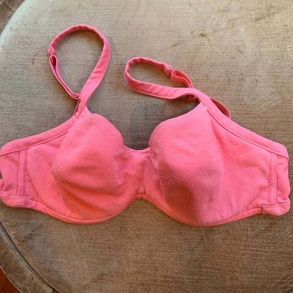 Victoria’s Secret Bra - Picture 1 of 2